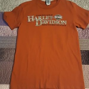 HD T-shirt